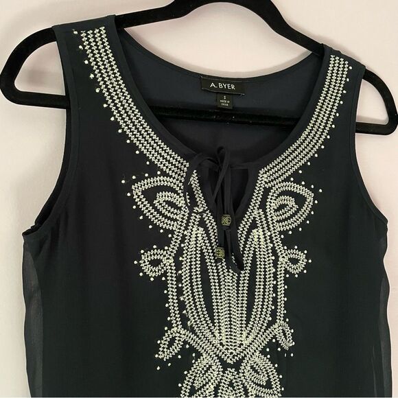 A Byer Mini Shift Dress S Navy Boho Embroidered Chiffon Split Neck - Picture 10 of 10